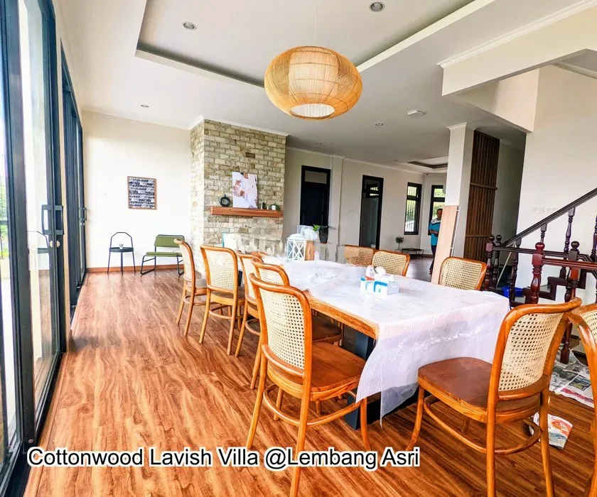 Cottonwood Lavish Villa Lembang Asri — interior photo 3